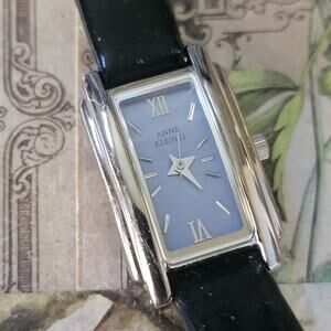 Vintage Watches Anne Klein II 10/4543 Quartz Silver Rectangular Dial Watch
